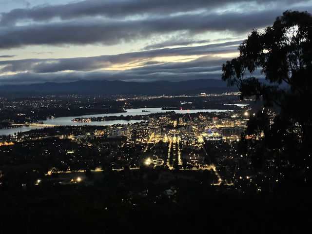 Mount Ainslie Lookout at Night – A Peaceful Glow Over Canberra