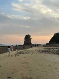 🌅 할미·할아비 바위의 전설과 붉게 물드는 환상 일몰, 꽃지해수욕장 