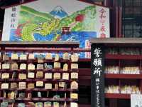 Hakone Shrine & Port Park: A Serene Escape in Hakone! ⛩️🌳 I recently visited Hakone Shrine and the 
