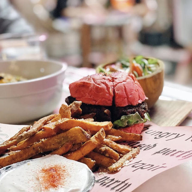  The Hungry Tapir – Vegan Café & Bar