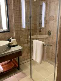 🏨✨ Amari Johor Bahru – City Chic Meets Comfort in JB 🇲🇾🌟