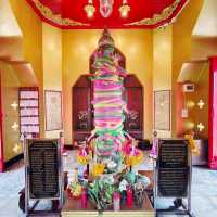 สักการะองค์พระหลักเมืองปทุมธานี