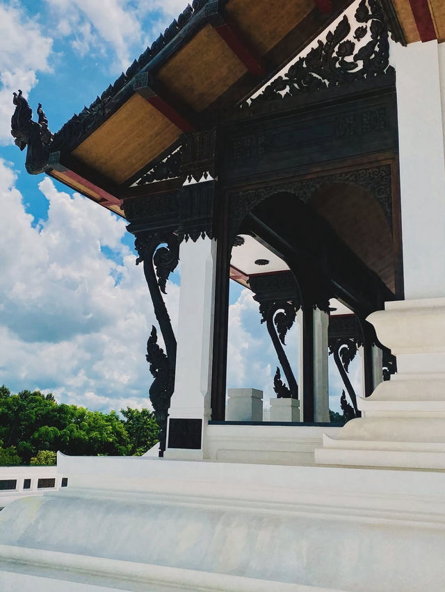 พิพิธภัณฑ์ธรรมเจดีย์หลวงตามหาบัว 