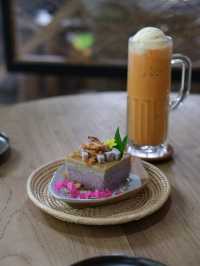 Parco House สันกำแพง คาเฟ่ญี่ปุ่นกลางทุ่ง 