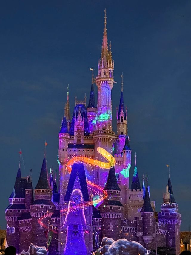 Tokyo Disneyland: A Magical Escape in the Heart of Japan