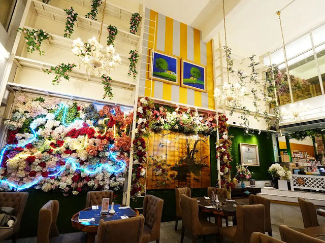 UME FLORAL CAFE