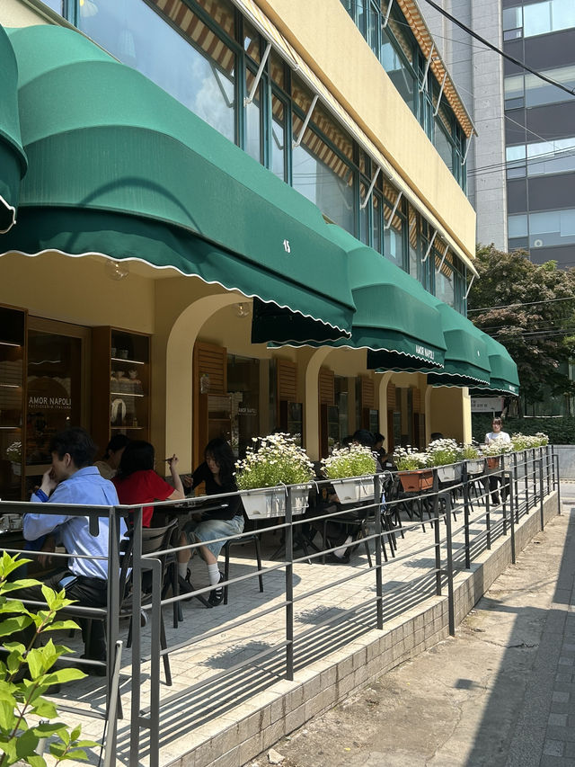 계동길에서 만나는 이탈리아 감성 브런치와 베이커리 🇮🇹🍕