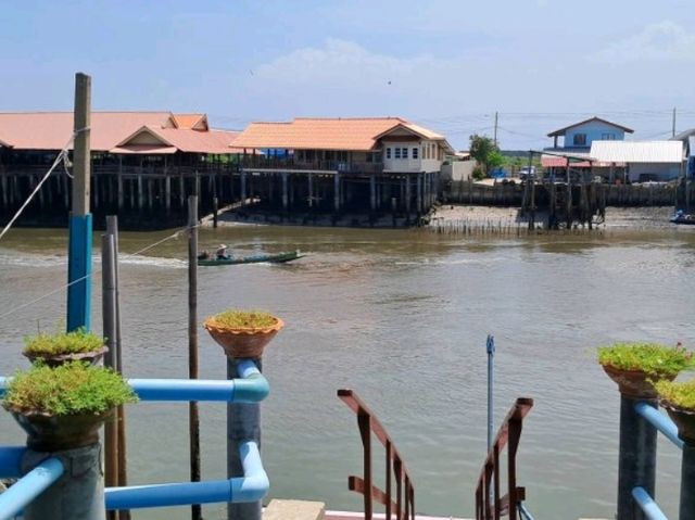 ครัวลุโห และซีฟู้ดรสจัดจ้าน