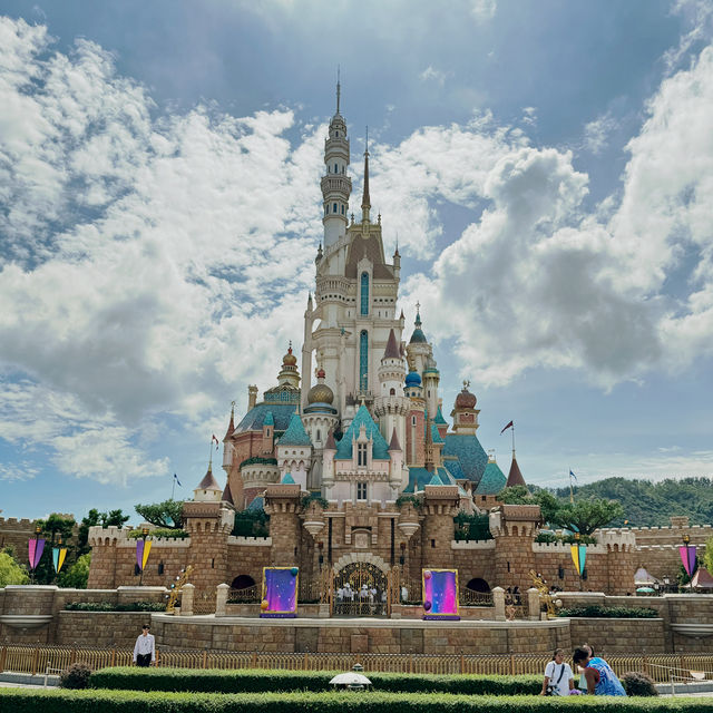 【香港ディズニー】20周年記念ショー🎉ディズニーフレンズライブ キャッスルパーティー