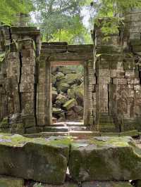 A journey into Cambodia’s ancient history and culture👫😎👍😍
