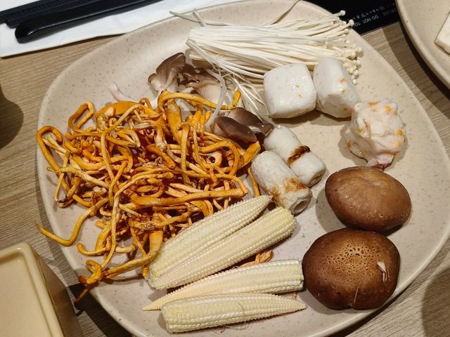 【鑽石山日系涮涮鍋|夏日涼住冷氣歎高質Shabu Shabu😋】 【鑽石山日系涮涮鍋|夏日涼住冷氣歎高質Shabu Shabu😋】