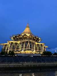Sarawak in Every Shade: Golden Skies, Ancient Roots, Living Nature