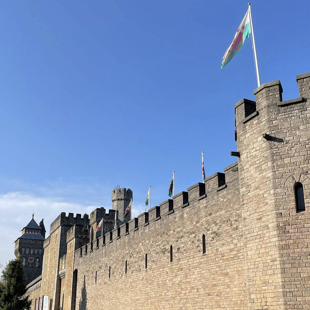 Cardiff Castle – A Tapestry of Fort, Fantasy & Power in Wales’ Capital Cardiff Castle – A Tapestry of Fort, Fantasy & Power in Wales’ Capital