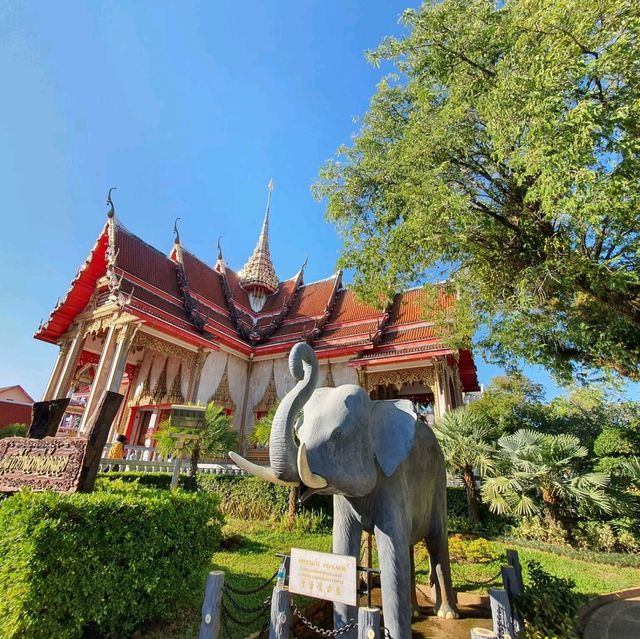 วัดฉลอง