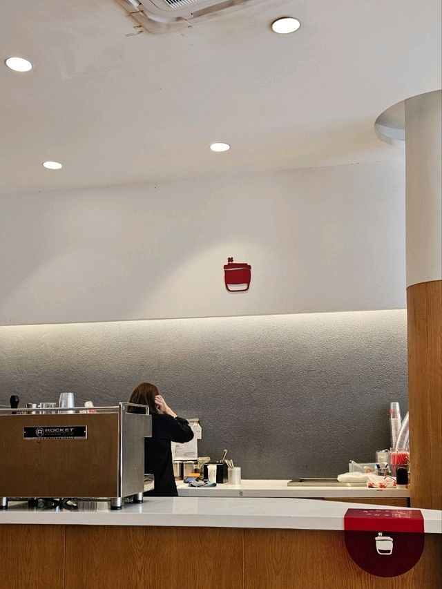 RED AND BREW COFFEE - อุดรธานี