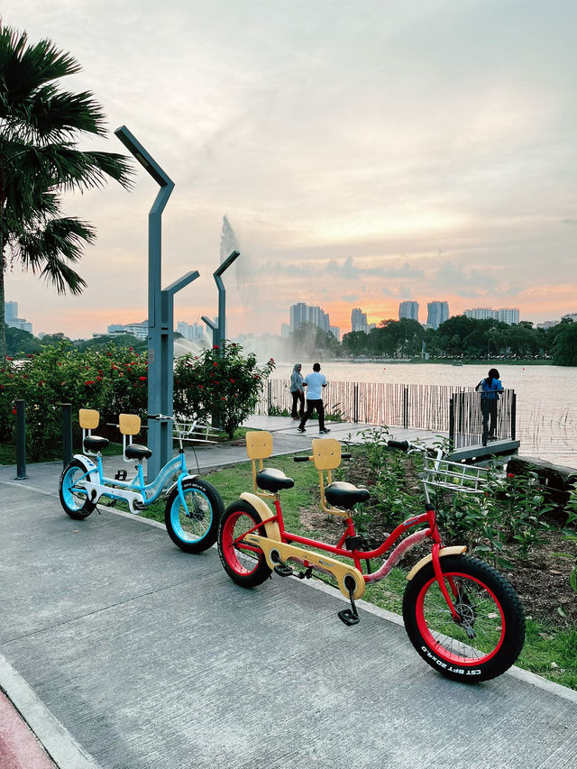 Golden Hour Bliss at Tasik Titiwangsa: Sunset Escape for the Whole Family