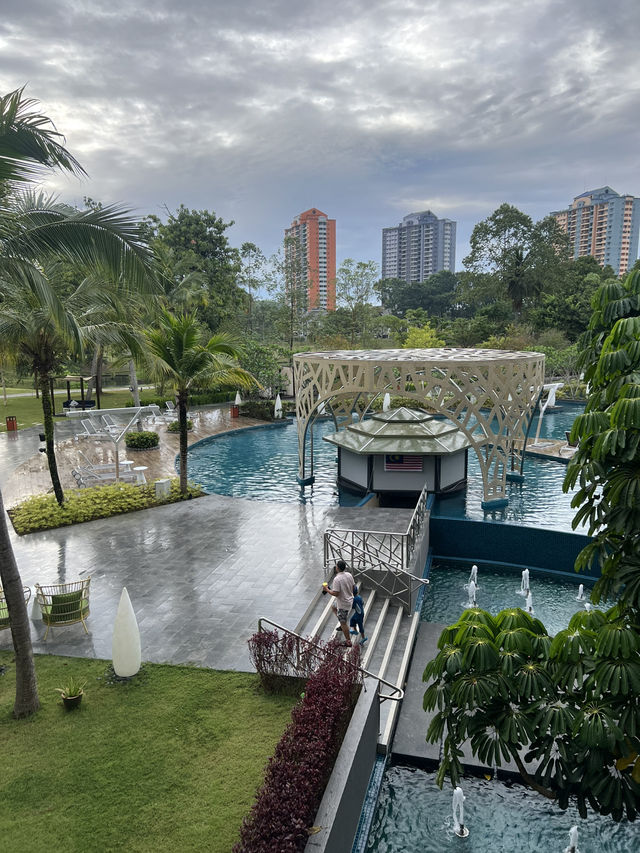 Modern Oasis Awaits✨ at Park Royal Afamosa