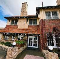 Caves House Hotel