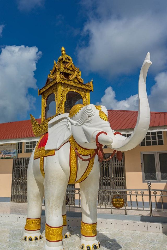 Tuyin Taung Pagoda