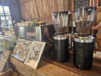 ☕ Miyo Coffee & Bar คาเฟ่บนดอยช้าง 