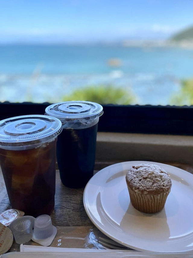 🏍 Muffins by the Sea at Corail Cafe and Labo, Hayama