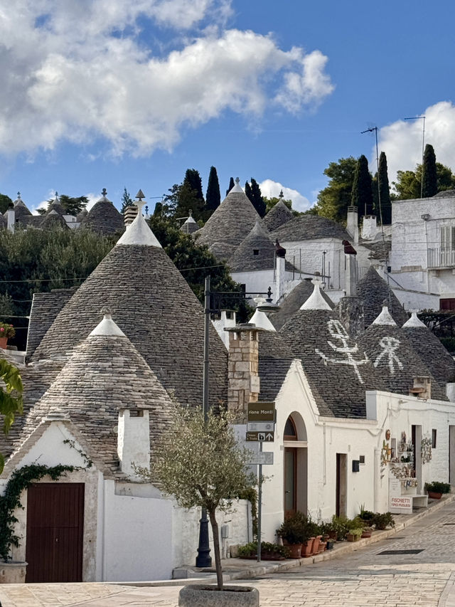 트룰리가 그리는 동화 같은 마을, 알베로벨로