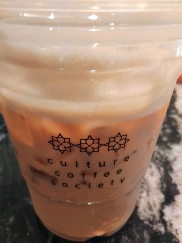 คาเฟ่สไตล์ชิโนโปตุกีสแบบโมเดิร์น