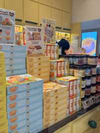 Butterbear — โลกสีหวานของขนม ตุ๊กตา และอาร์ททอย 