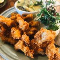 Mae Nam Khong Thai Restaurants: ร้านไทยอร่อยเริศ