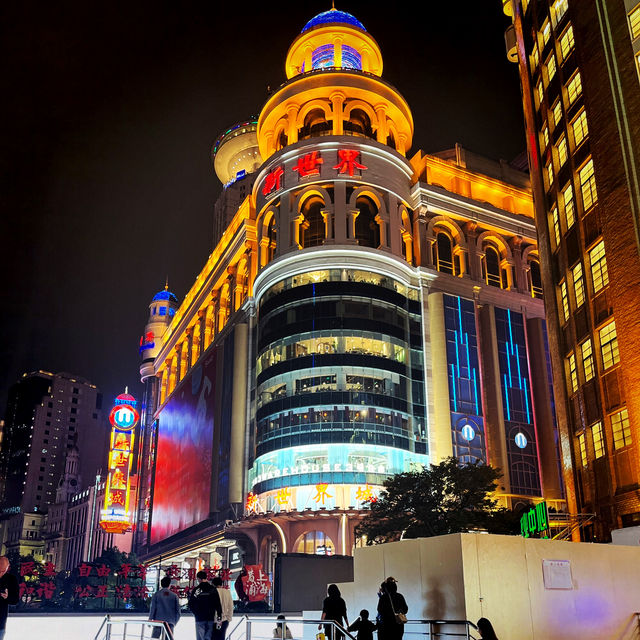 Nanjing Road Pedestrian Street: Where Old Meets New