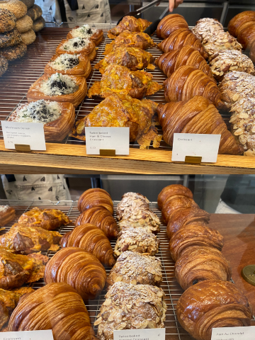 Guam／ Frances Bakehouse: Tumon's Highly Praised Hidden Gem Bakery