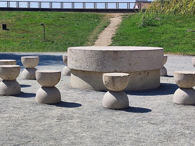 Table of Silence by Constantin Brancusi 🇷🇴