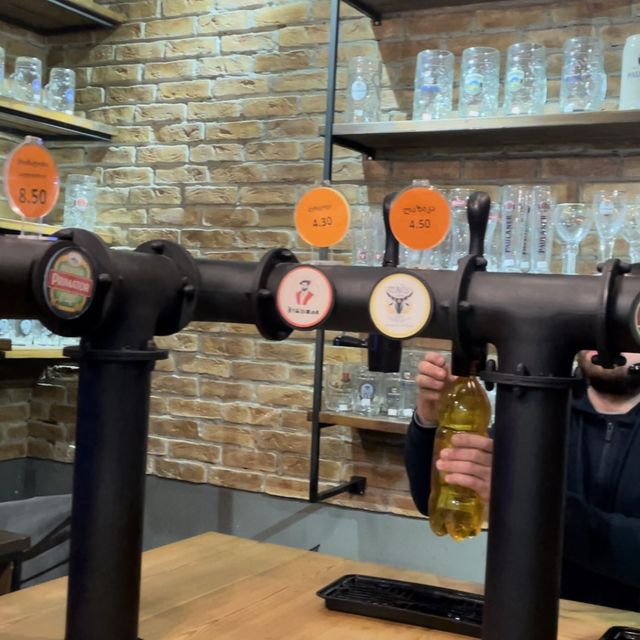 【ジョージア🇬🇪/ビールの量り売り🍺専門店】