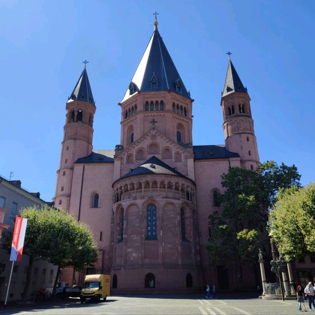 The Great Churches of Mainz