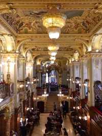 Budapest | The most beautiful coffee shop in the world