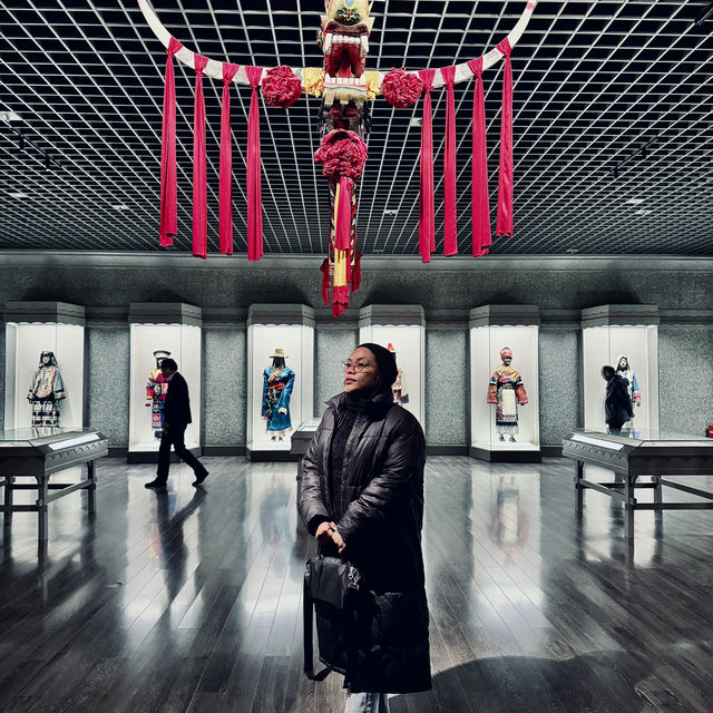 Explore Shanghai Museum