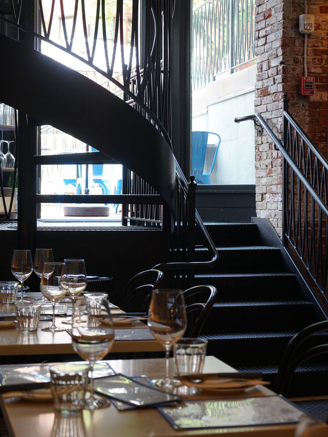 Boston | The must try seafood restaurant with good mussels
