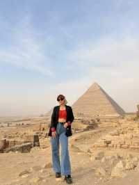 Giza pyramids 