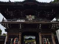 There are many attractions such as magnificent sculptures and gardens