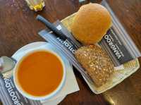คาเฟ่ร้านดังที่มีหลายสาขาในเบลเยียม