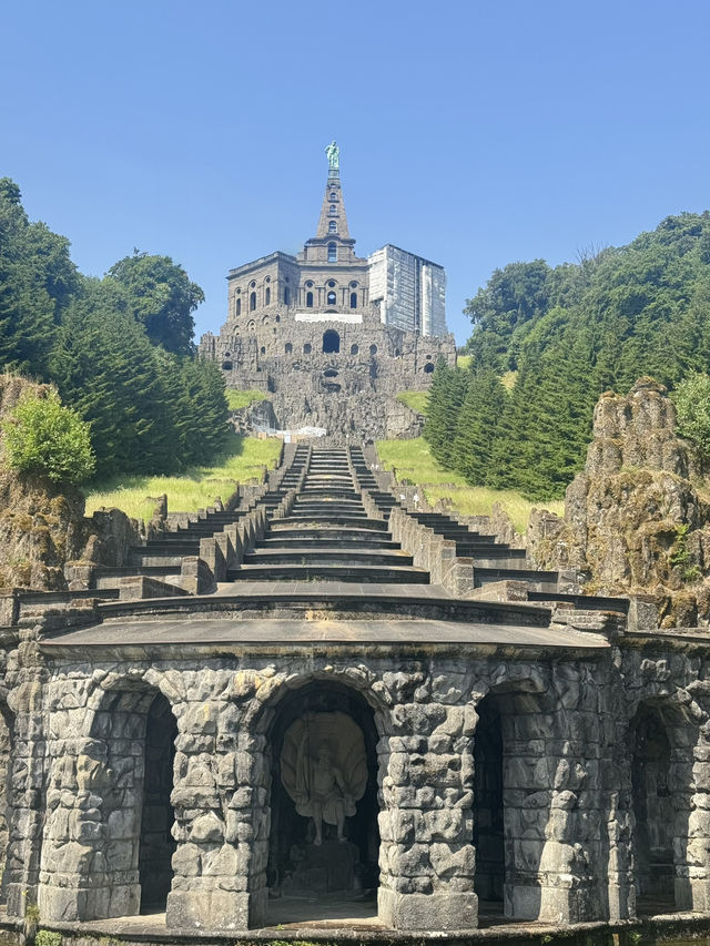 🌿 รีวิว One Day Trip: Kassel เมืองศิลปะและธรรมชาติในวันเดียวก็เอาอยู่! 🎨🍃