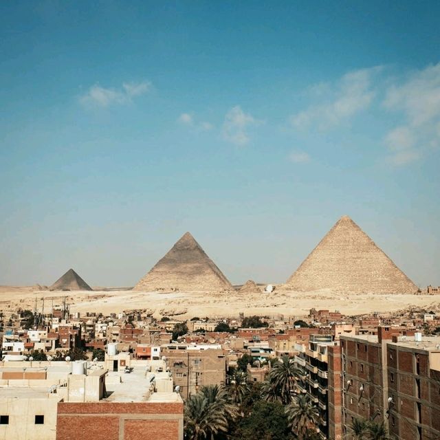 🏜 Pyramids of Giza: Timeless Wonders of the Ancient World 🇪🇬✨