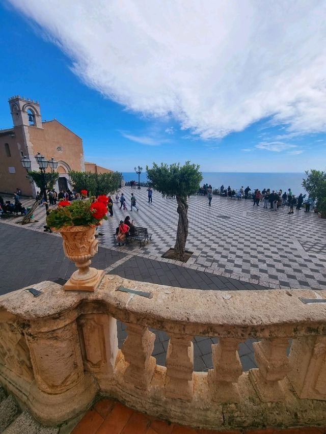 Taormina – Sicily’s Hilltop Treasure