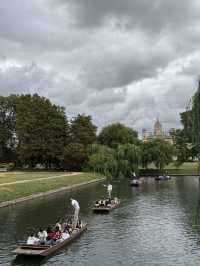 🏛️ Cambridge: A Day Among Dreaming Spires and Timeless Traditions