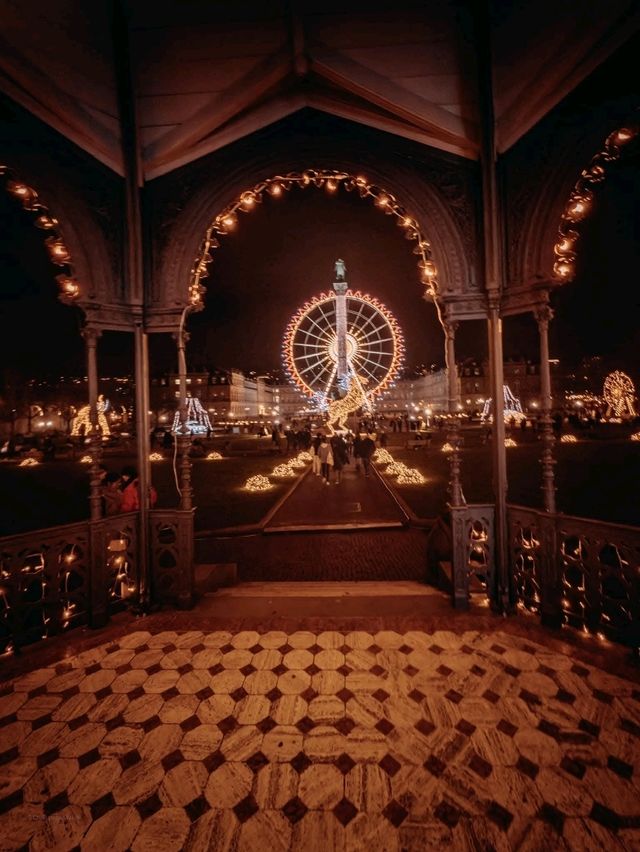 Stuttgart Christmas Market 🌟 Stuttgart Christmas Market 🌟