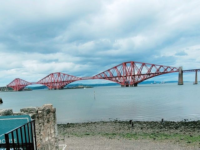 South Queensferry|橋影、海風、細街的安靜節奏Edinburgh|South Queensferry|Forth Bridge|Harbour Walk South Queensferry|橋影、海風、細街的安靜節奏Edinburgh|South Queensferry|Forth Bridge|Harbour Walk