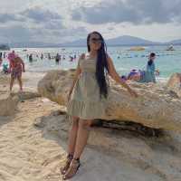 Clearest beach in sanya(wuzhizhou island)