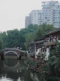 Xiaohe Street: A lovely area in Hangzhou 🏮