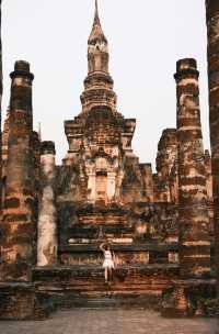 Learn about Thailand's Sukhothai Historical Park and Thailand's first dynasty here.