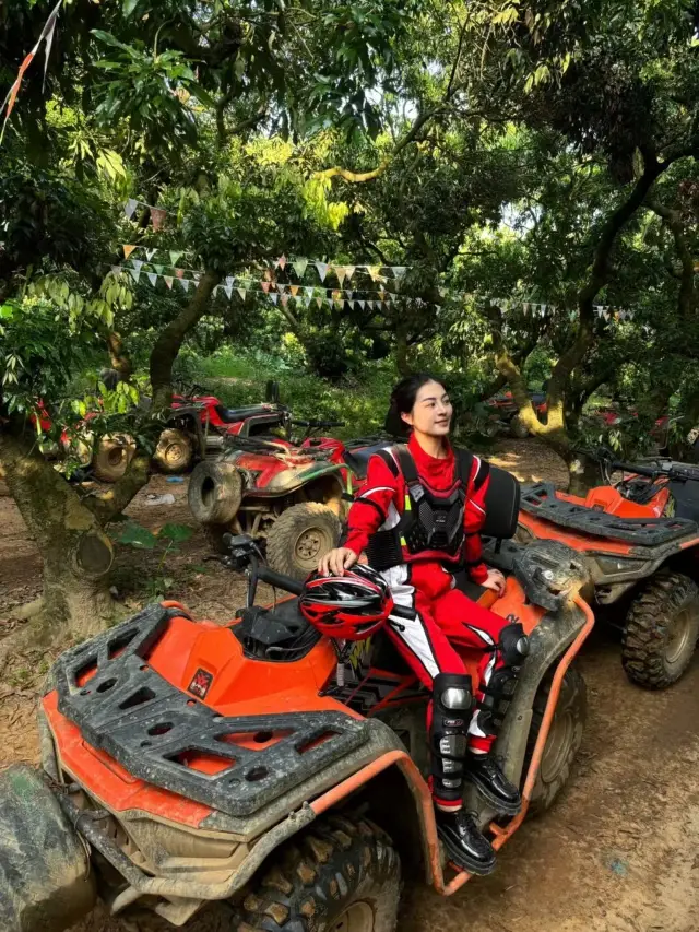 Experience the thrilling off-road jungle drive in Shenzhen